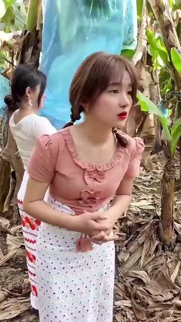 两个小姨子的电影日常，亲情、友情与温馨时光